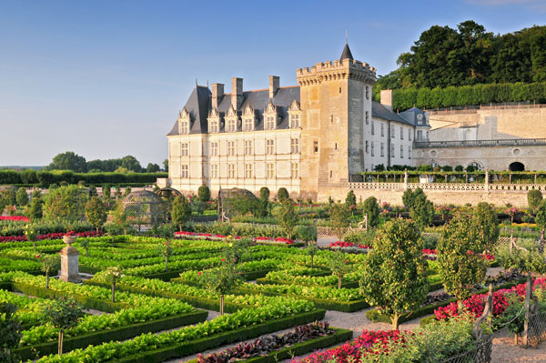 Vue extérieur du château de Villandry avec ses jardins