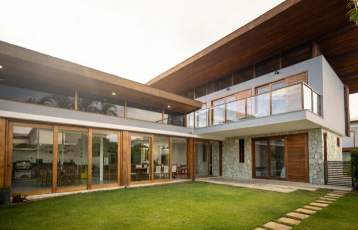 Une maison en L très moderne