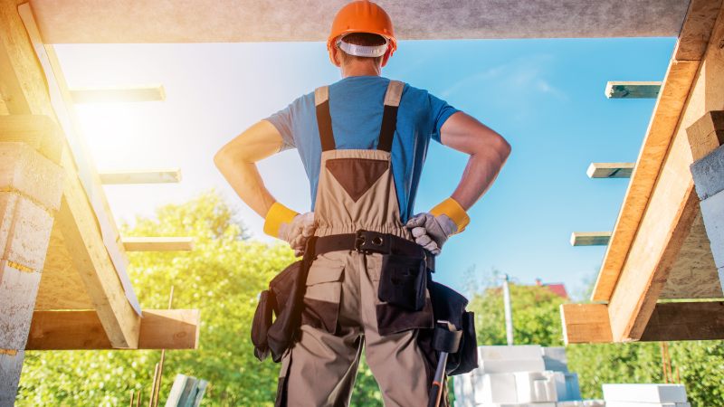 Un constructeur de maison cubique